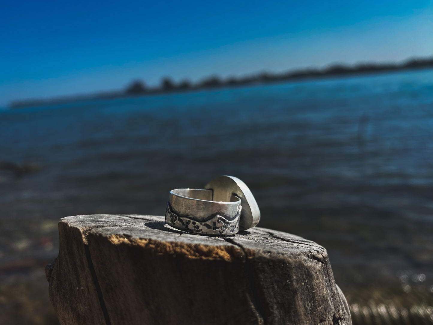 Mystery Summit Ring Size 6