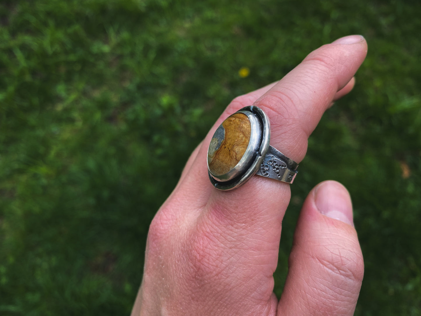 Compass Ring Size 7.75