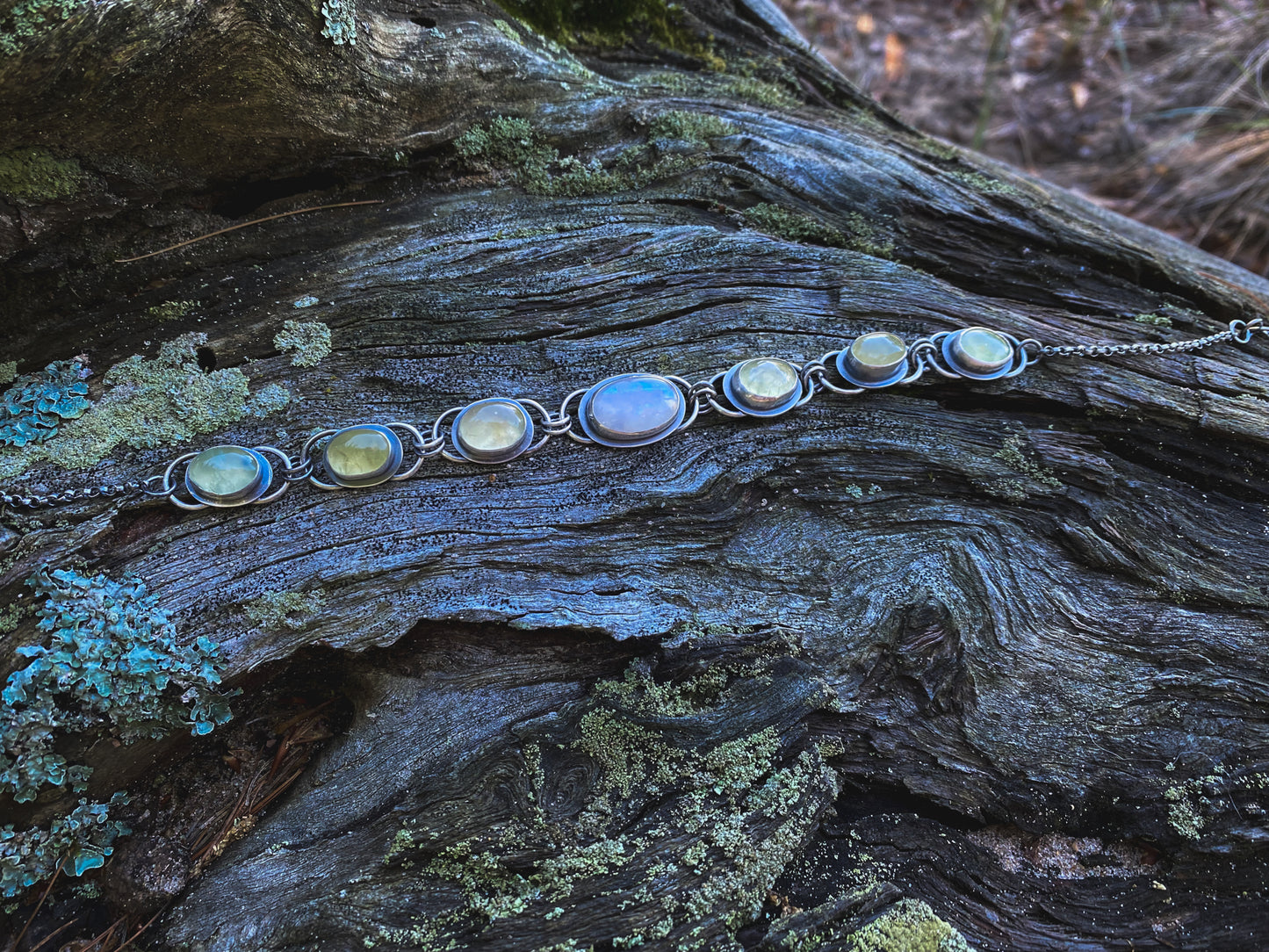 Moon Dancer Choker